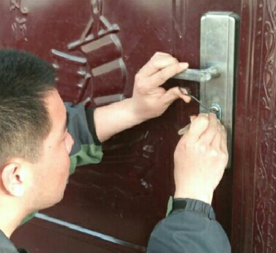 钦州钦北专业上门开锁修锁及换锁芯